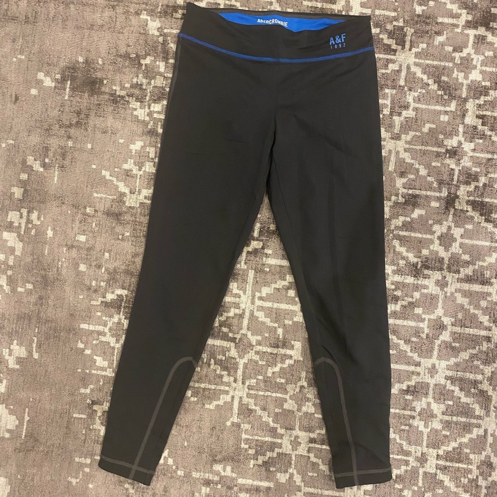 NWOT Abercrombie&Fitch M Charcoal Grey, Blue leggings mid rise like new